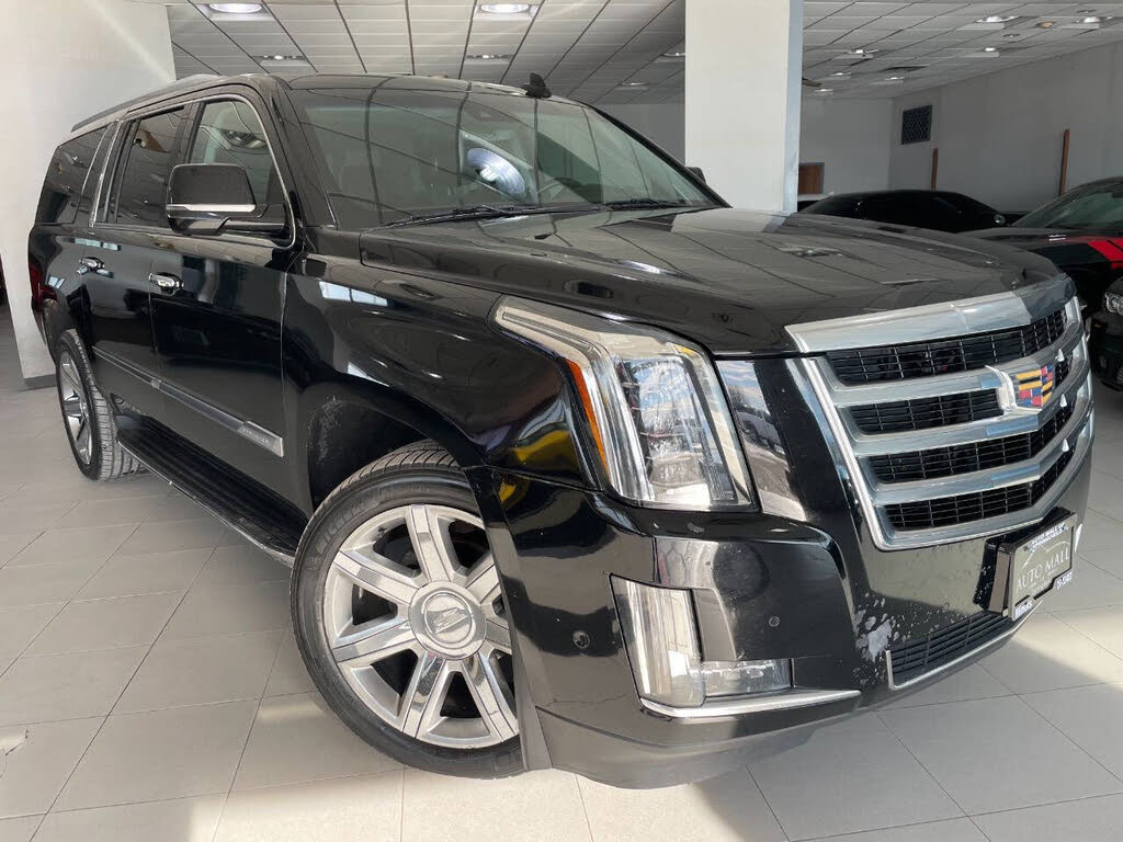2018 Cadillac Escalade ESV Luxury 4WD