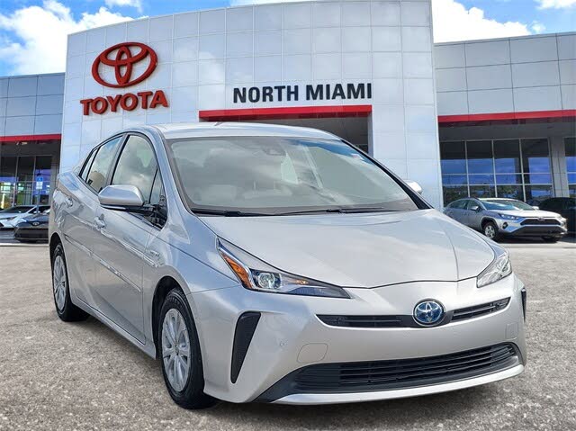 2019 Toyota Prius LE FWD