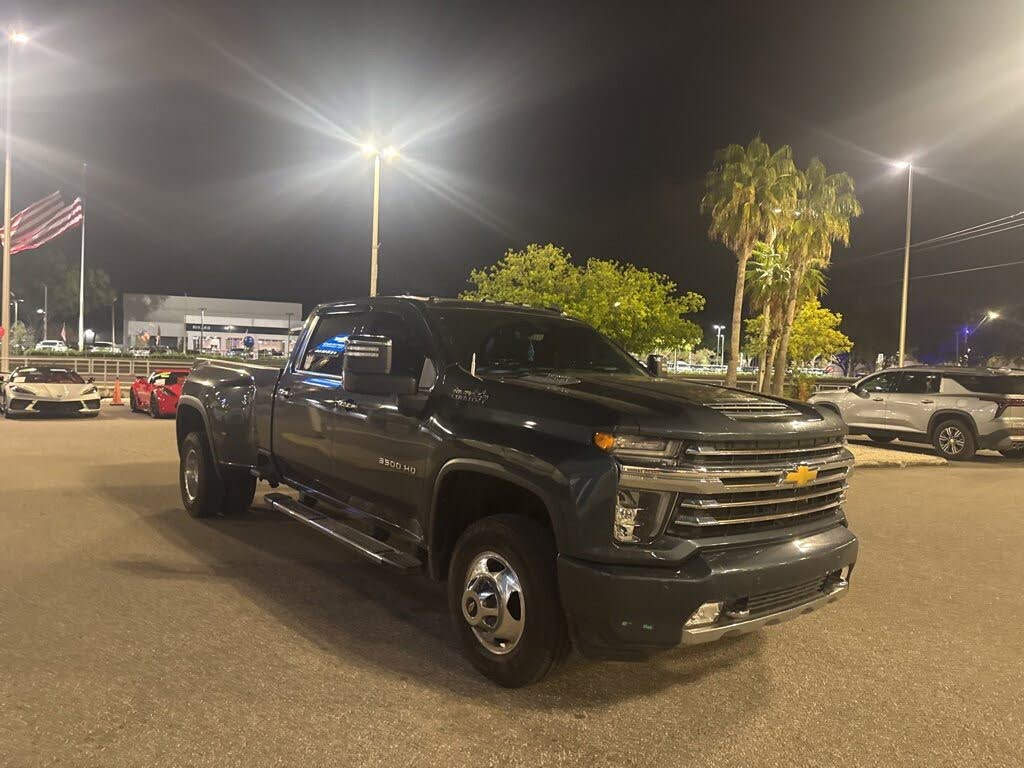 2020 Chevrolet Silverado 3500HD High Country Crew Cab 4WD