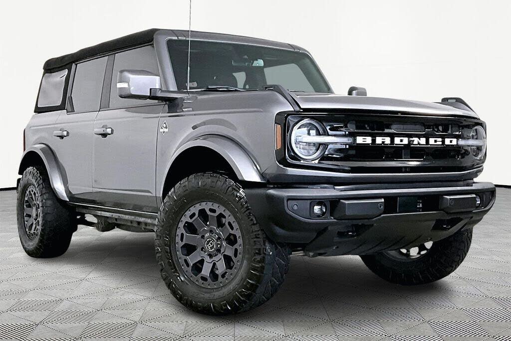 2021 Ford Bronco Outer Banks Advanced 4-Door 4WD