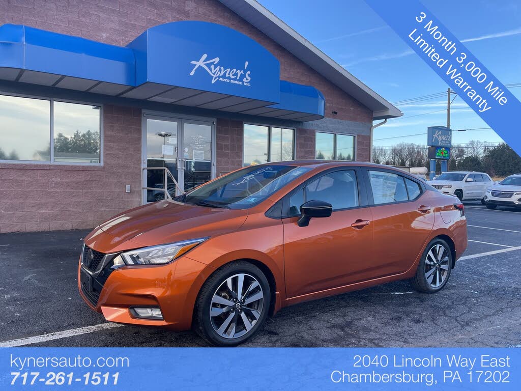 2021 Nissan Versa SR FWD