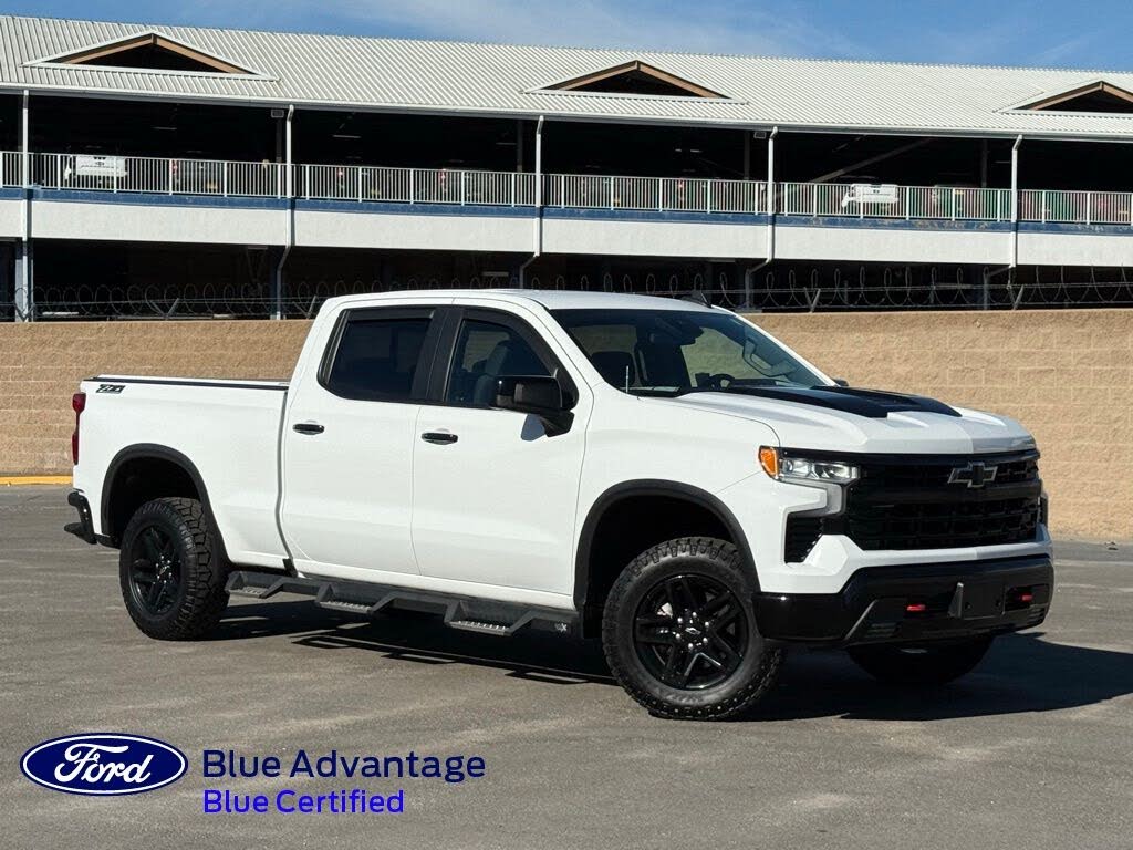 2022 Chevrolet Silverado 1500 LT Trail Boss Crew Cab 4WD