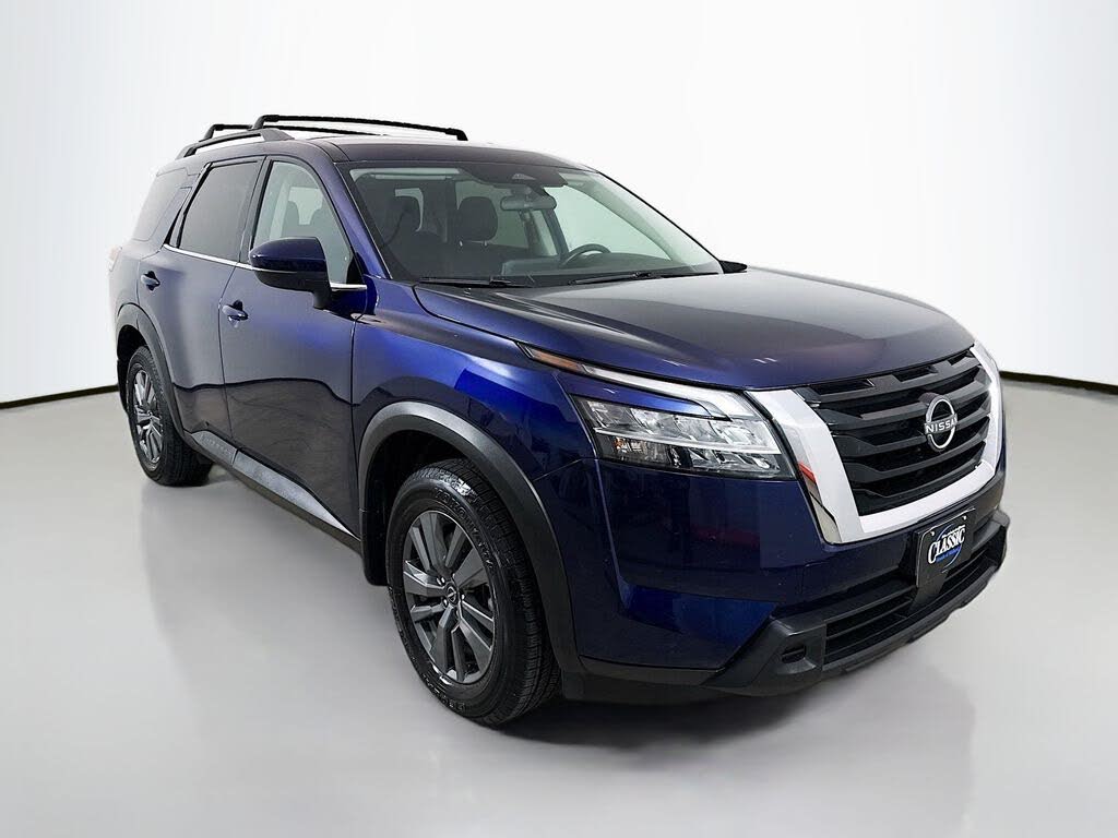 2022 Nissan Pathfinder SV FWD