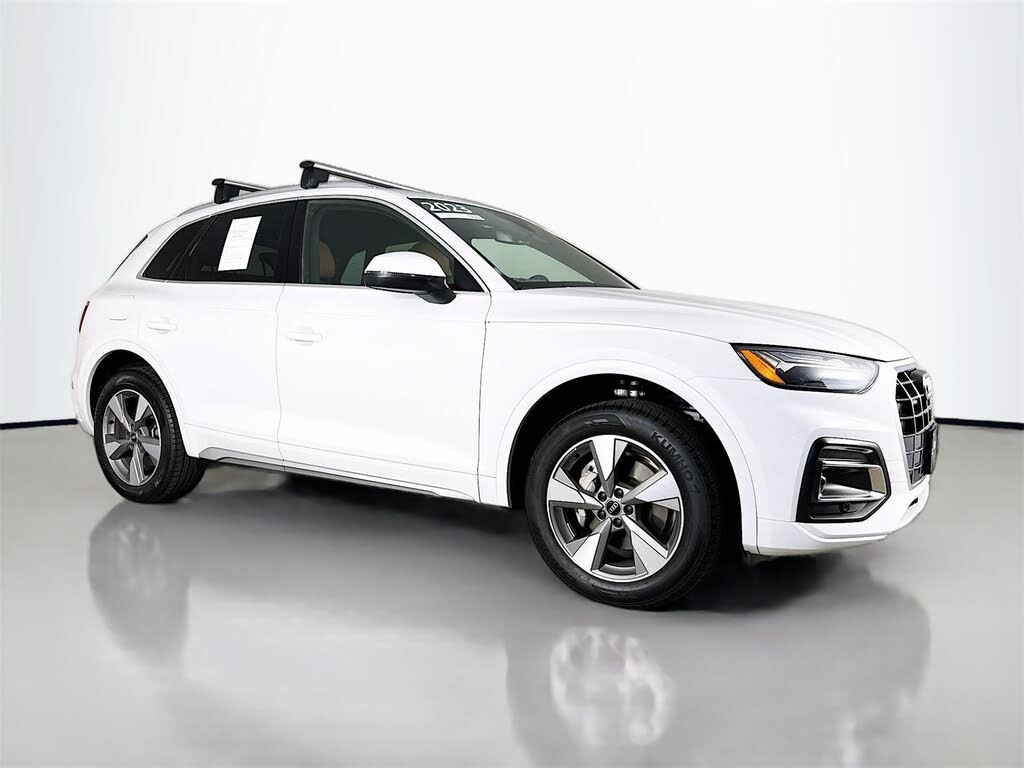 2023 Audi Q5 quattro Premium 40 TFSI