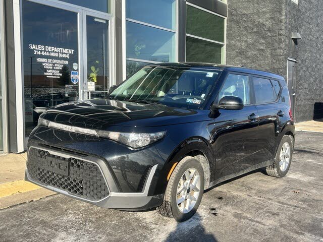 2023 Kia Soul LX FWD