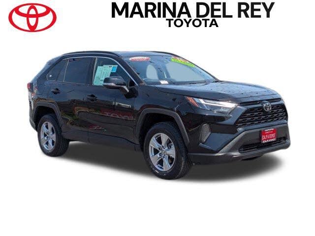 2023 Toyota RAV4 XLE FWD