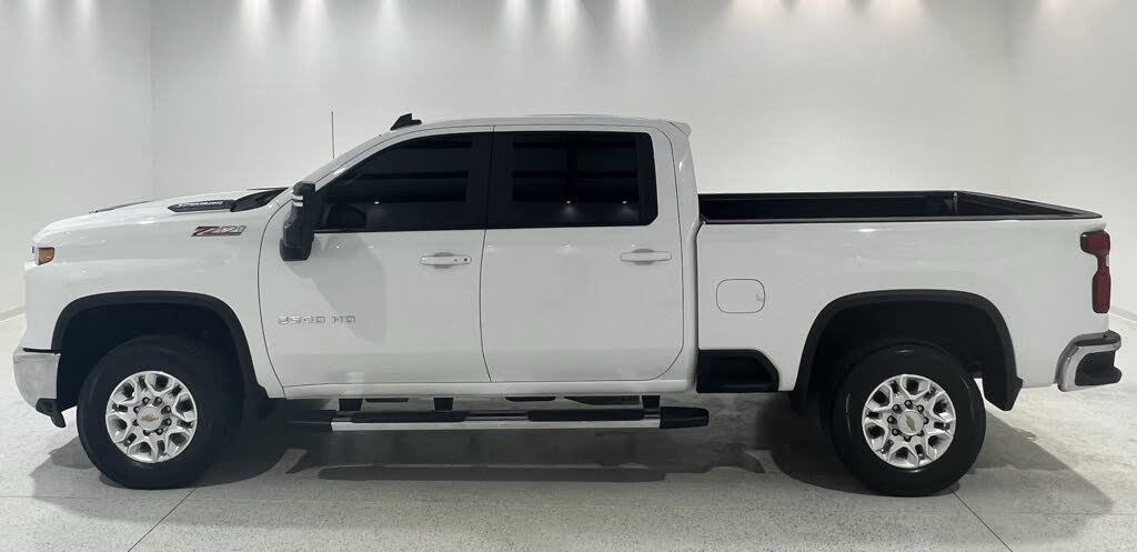 2024 Chevrolet Silverado 2500HD LT Crew Cab 4WD