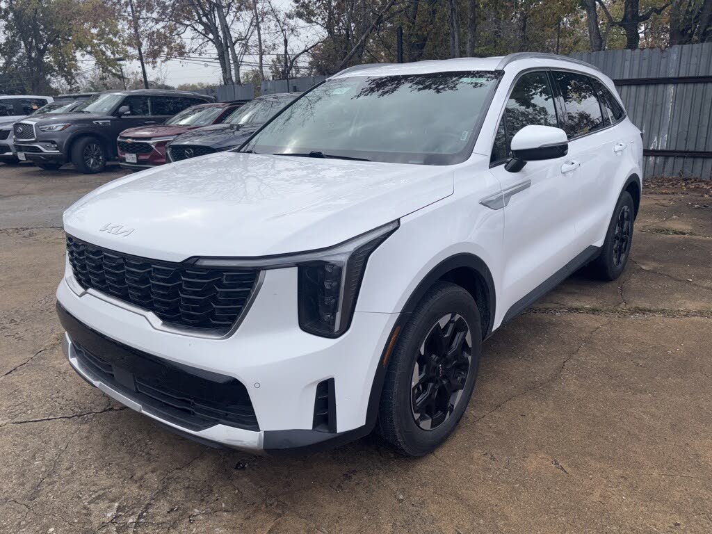 2024 Kia Sorento S FWD