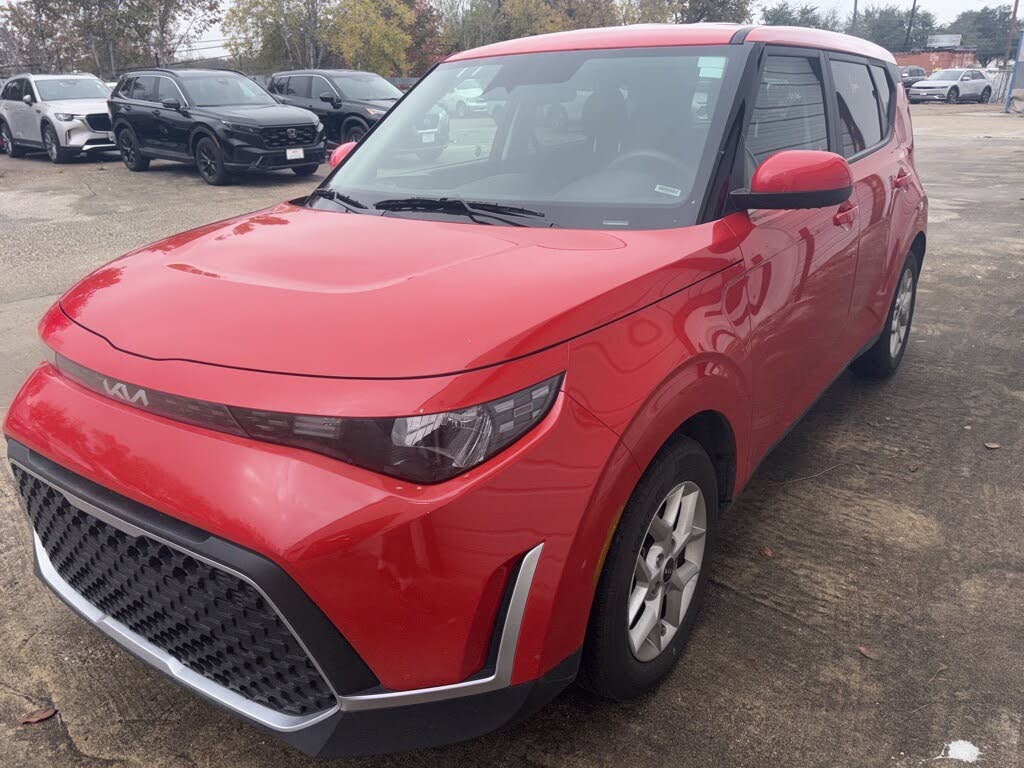2024 Kia Soul LX FWD