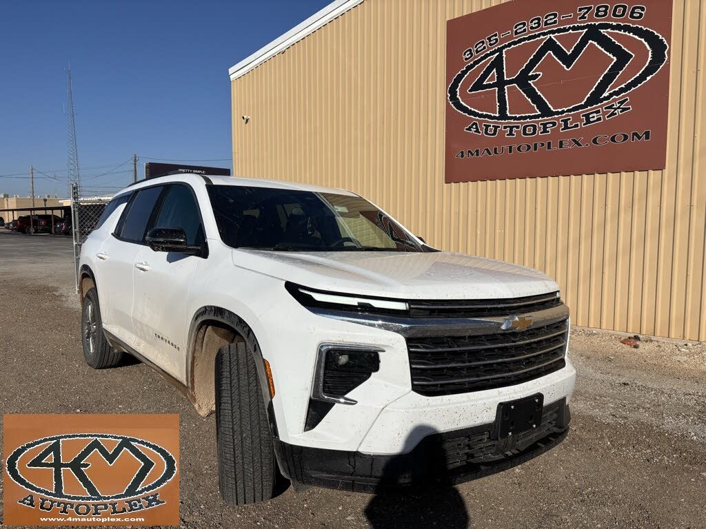 2025 Chevrolet Traverse LT FWD