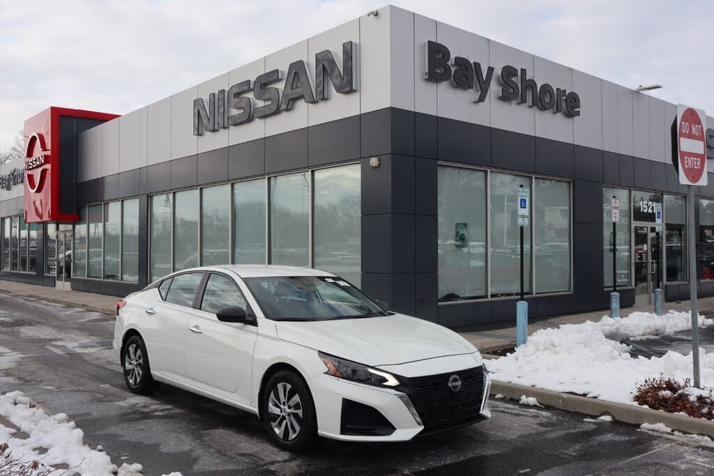 2025 Nissan Altima 2.5 S FWD