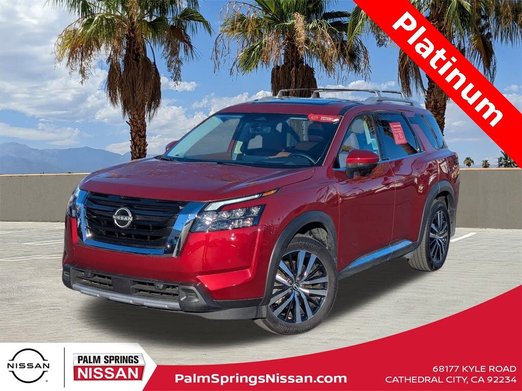 2025 Nissan Pathfinder Platinum 4WD