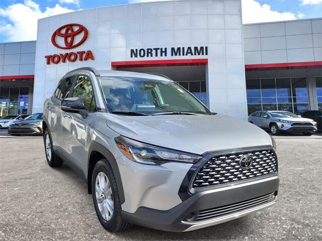 2025 Toyota Corolla Cross LE FWD