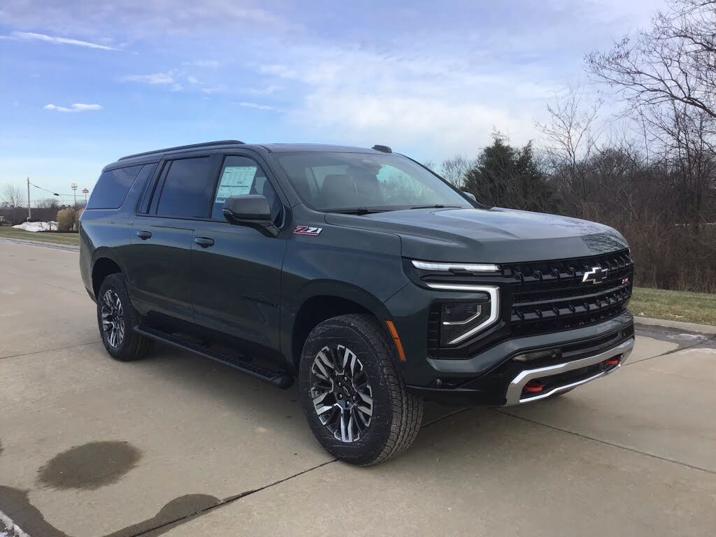 2026 Chevrolet Suburban Z71 4WD