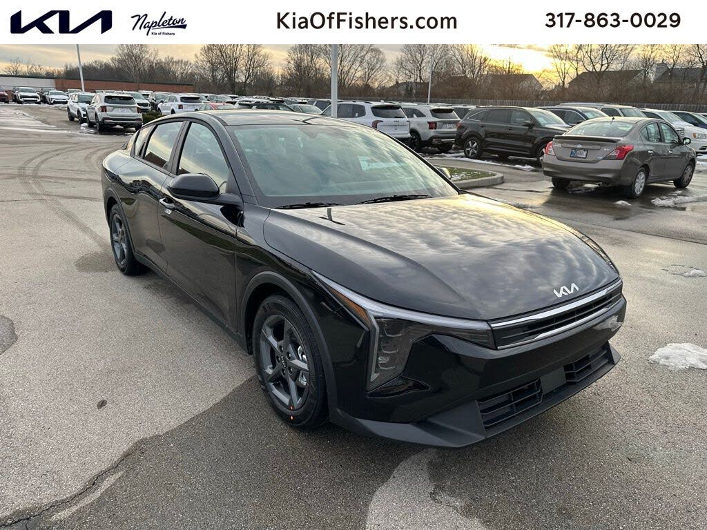 2026 Kia K4 LXS FWD