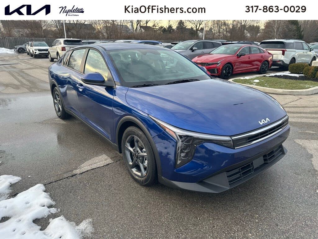 2026 Kia K4 LXS FWD