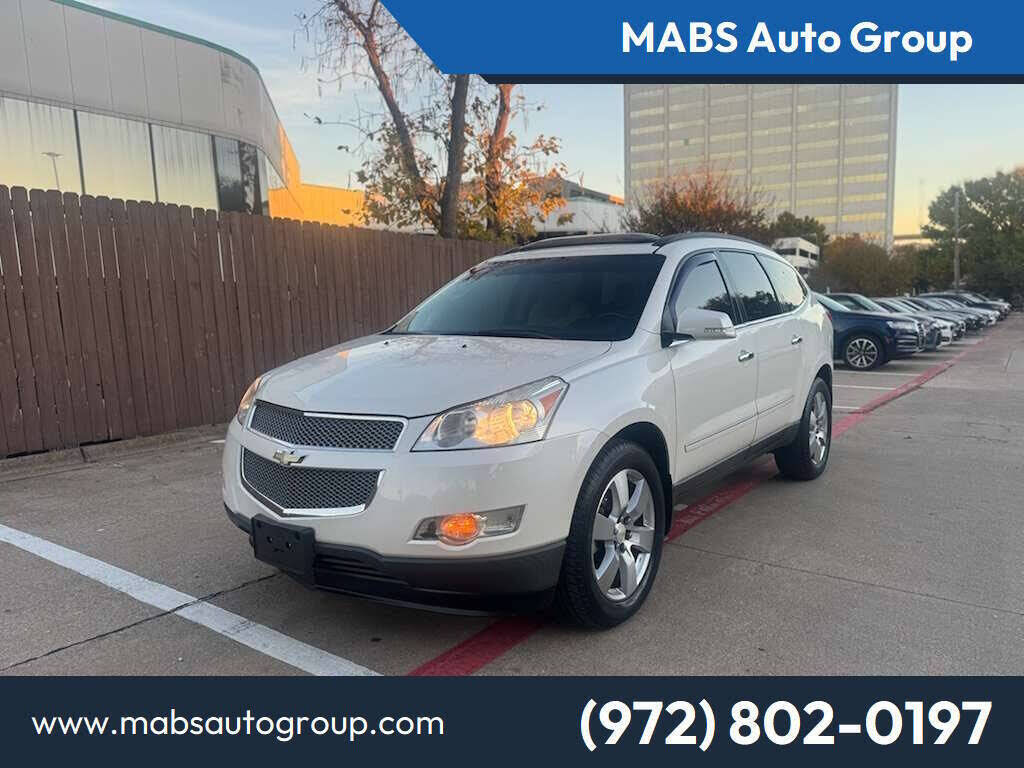 2011 Chevrolet Traverse LTZ FWD