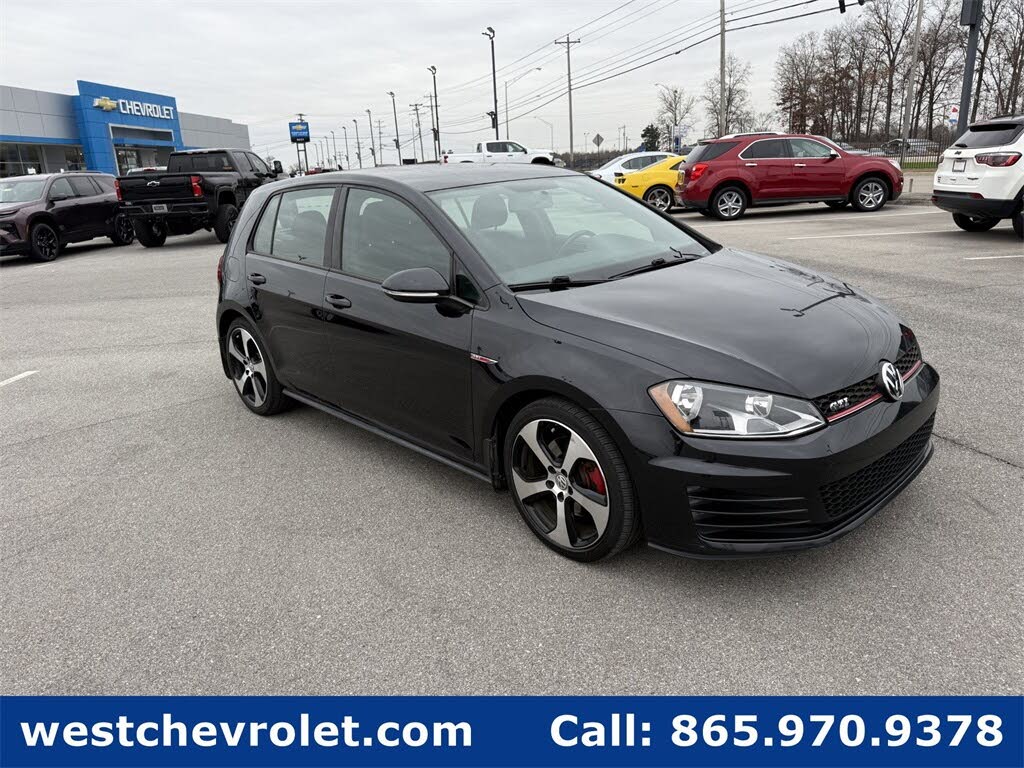 2017 Volkswagen Golf GTI 2.0T S 4-Door FWD