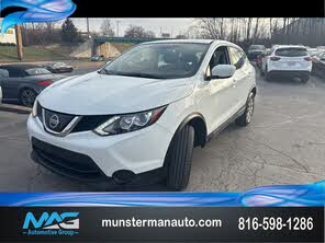 Nissan Rogue Sport S FWD