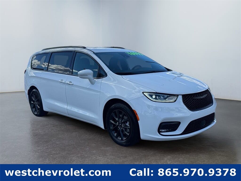 2021 Chrysler Pacifica Touring FWD