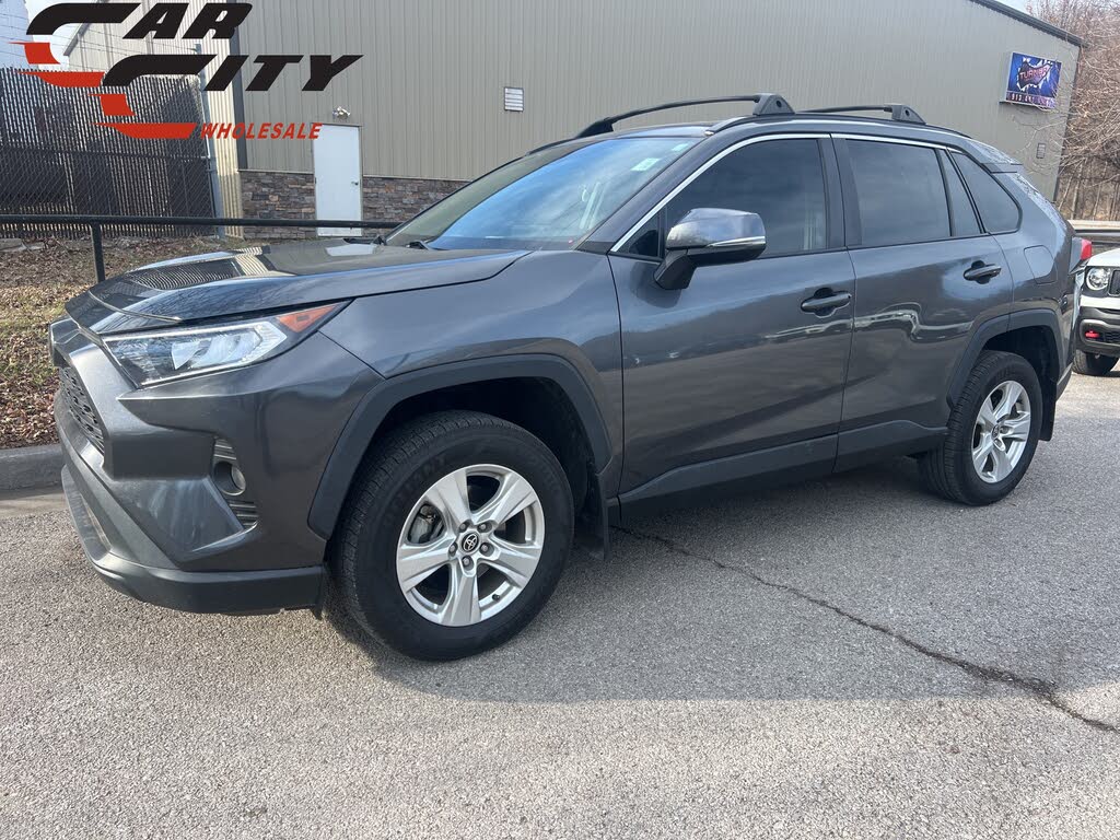 2021 Toyota RAV4 XLE AWD