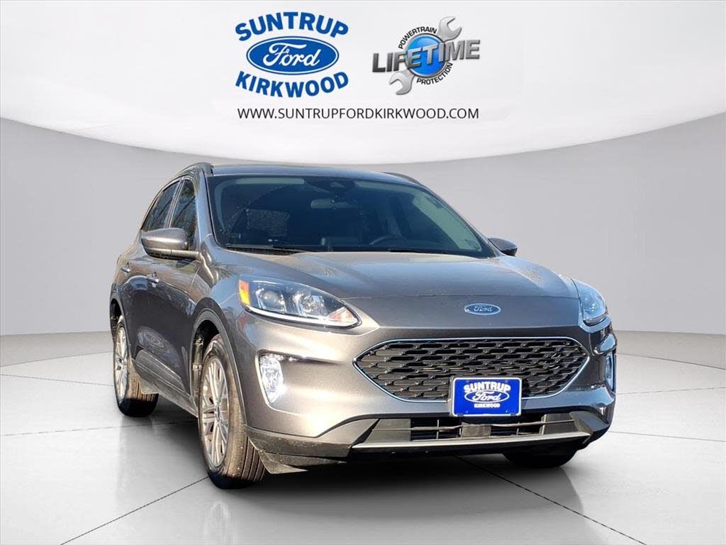 2022 Ford Escape SEL FWD
