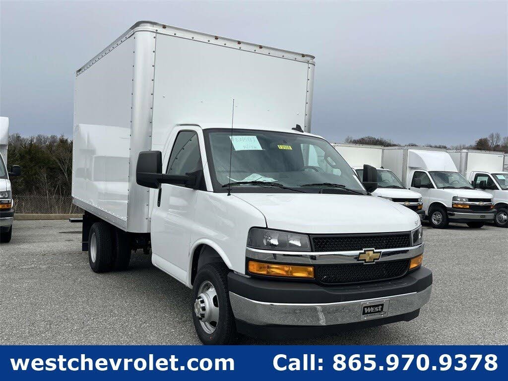2024 Chevrolet Express Chassis 3500 Cutaway 139