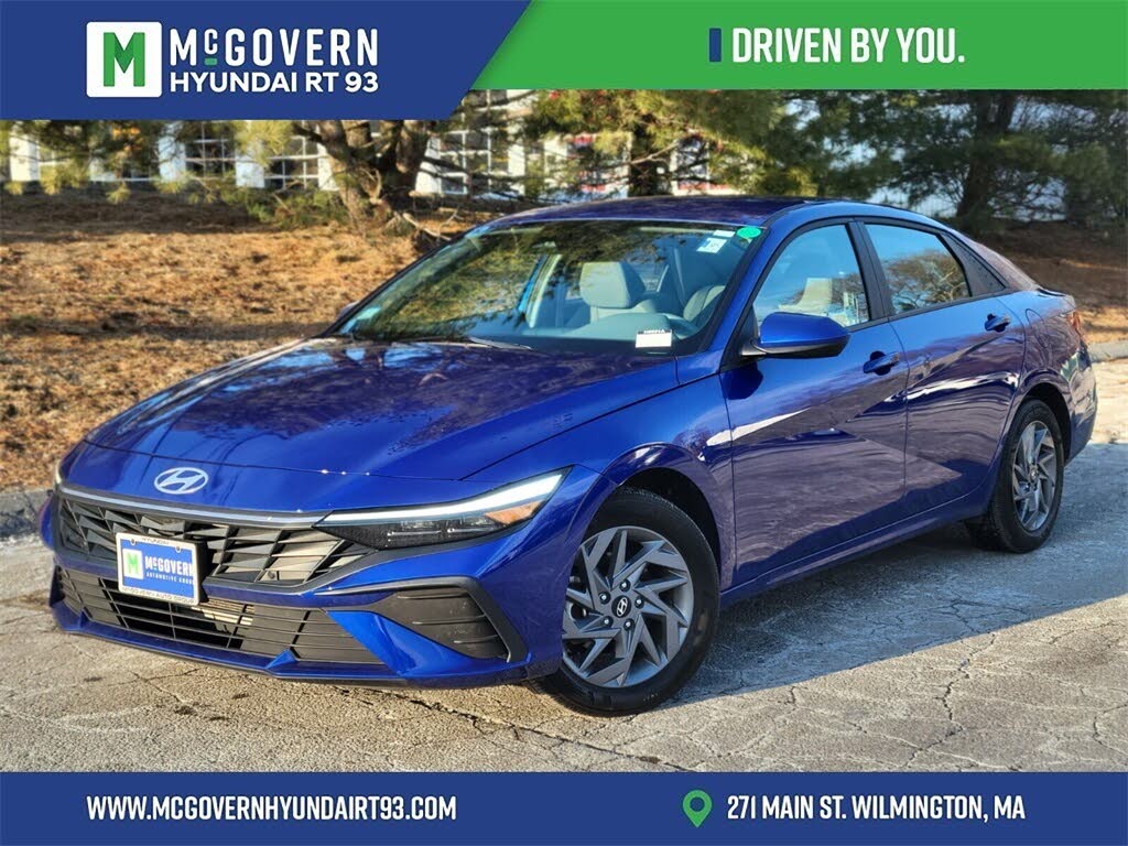 2024 Hyundai Elantra SEL FWD