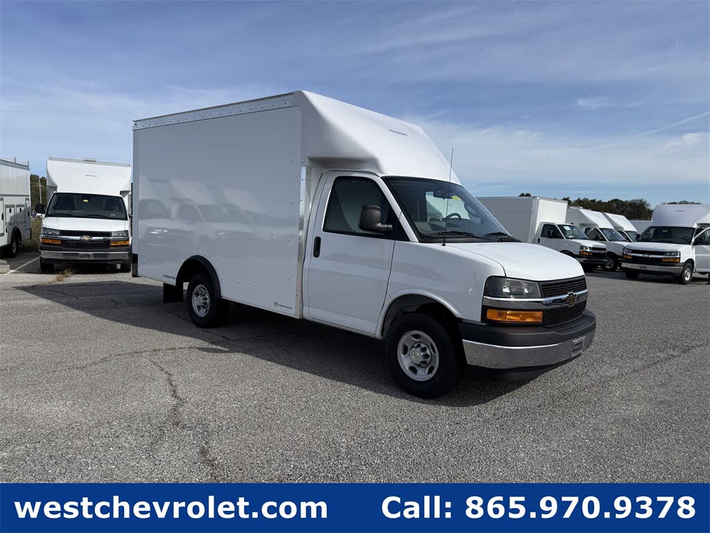 2025 Chevrolet Express Chassis 3500 Cutaway 139