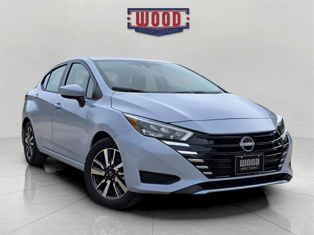 2025 Nissan Versa SV FWD
