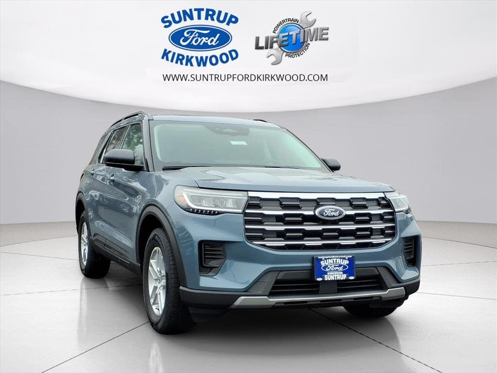 2026 Ford Explorer Active AWD