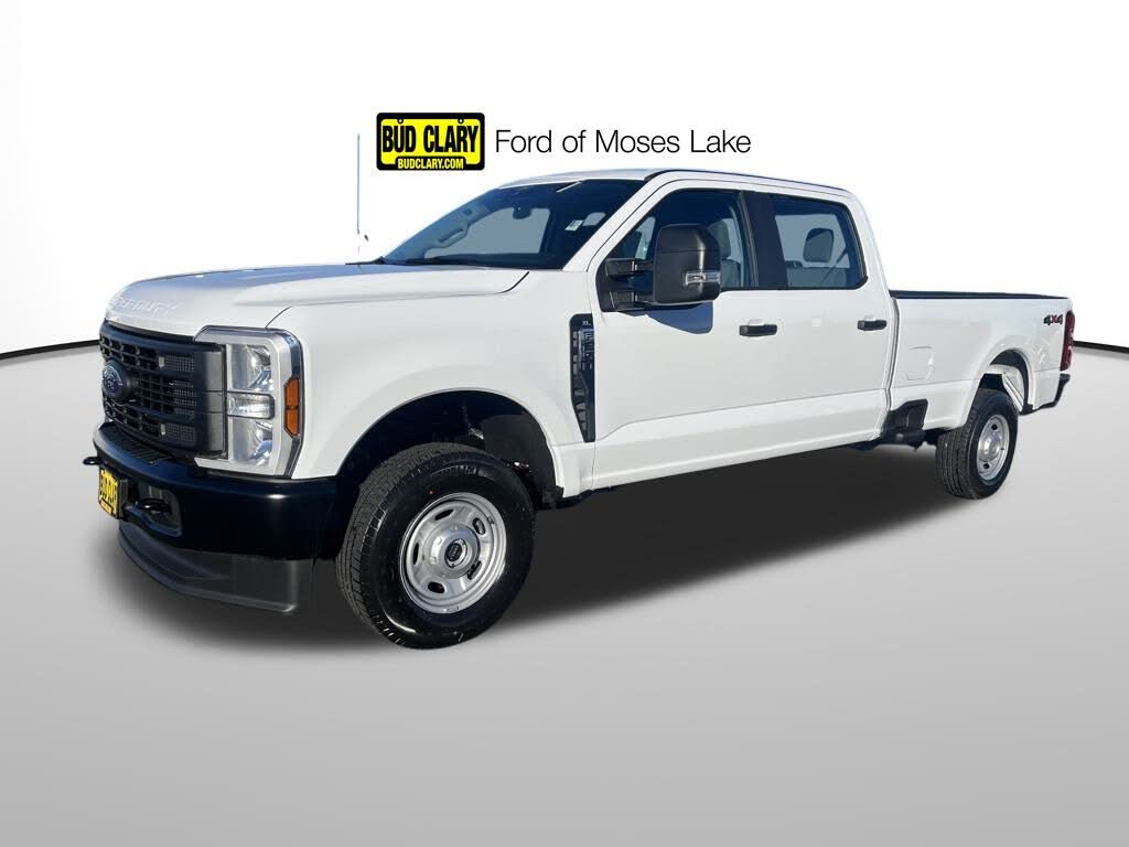 2026 Ford F-250 Super Duty XL Crew Cab 4WD