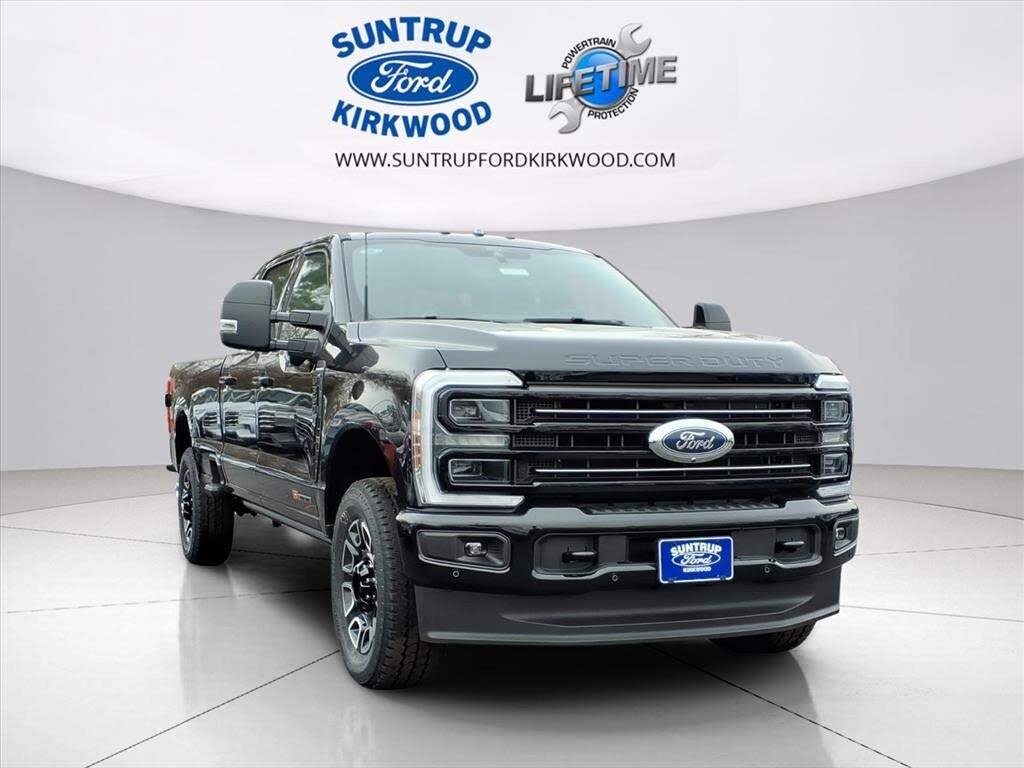 2026 Ford F-350 Super Duty Platinum Crew Cab 4WD