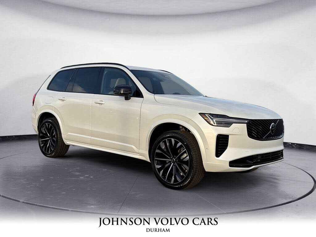 2026 Volvo XC90 B6 Ultra Dark 7-Passenger AWD