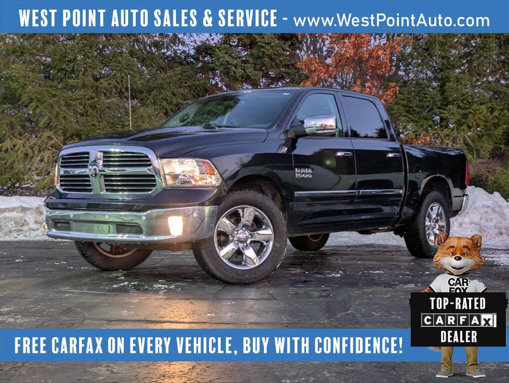 2017 RAM 1500 SLT Crew Cab 4WD