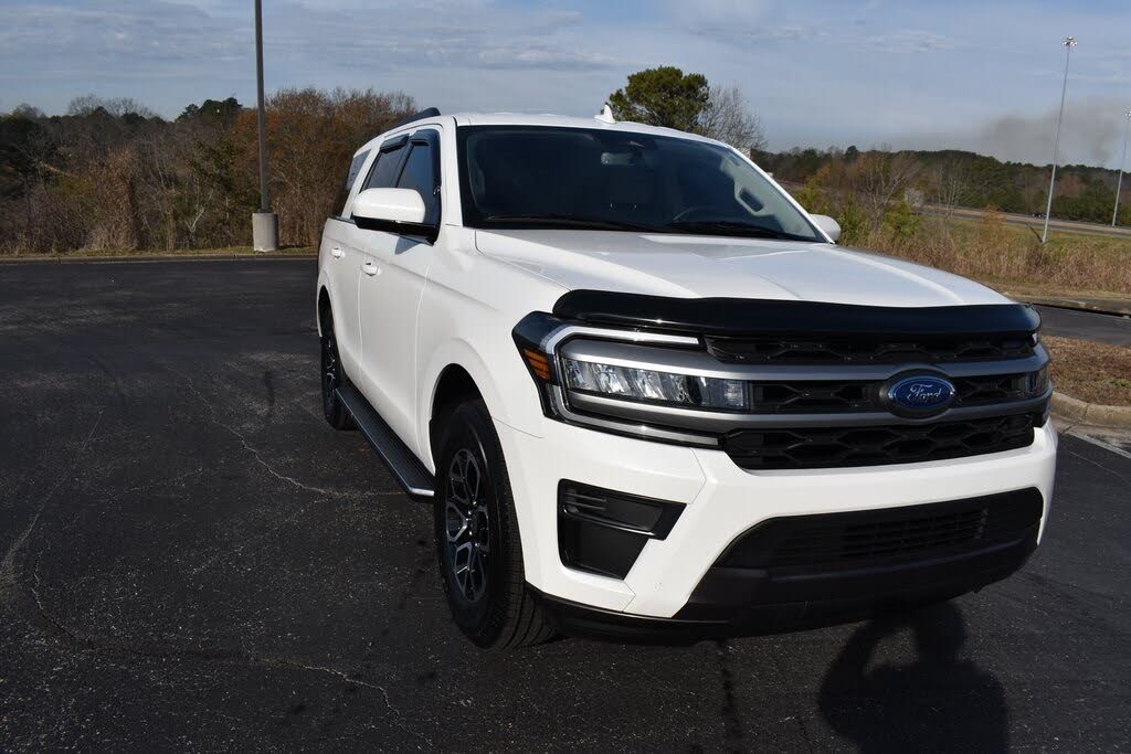 2023 Ford Expedition XLT RWD