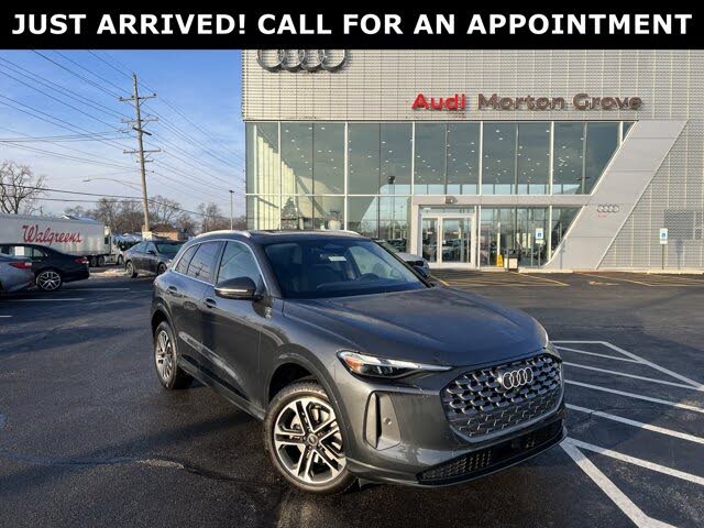 2025 Audi Q5 quattro Premium 40 TFSI