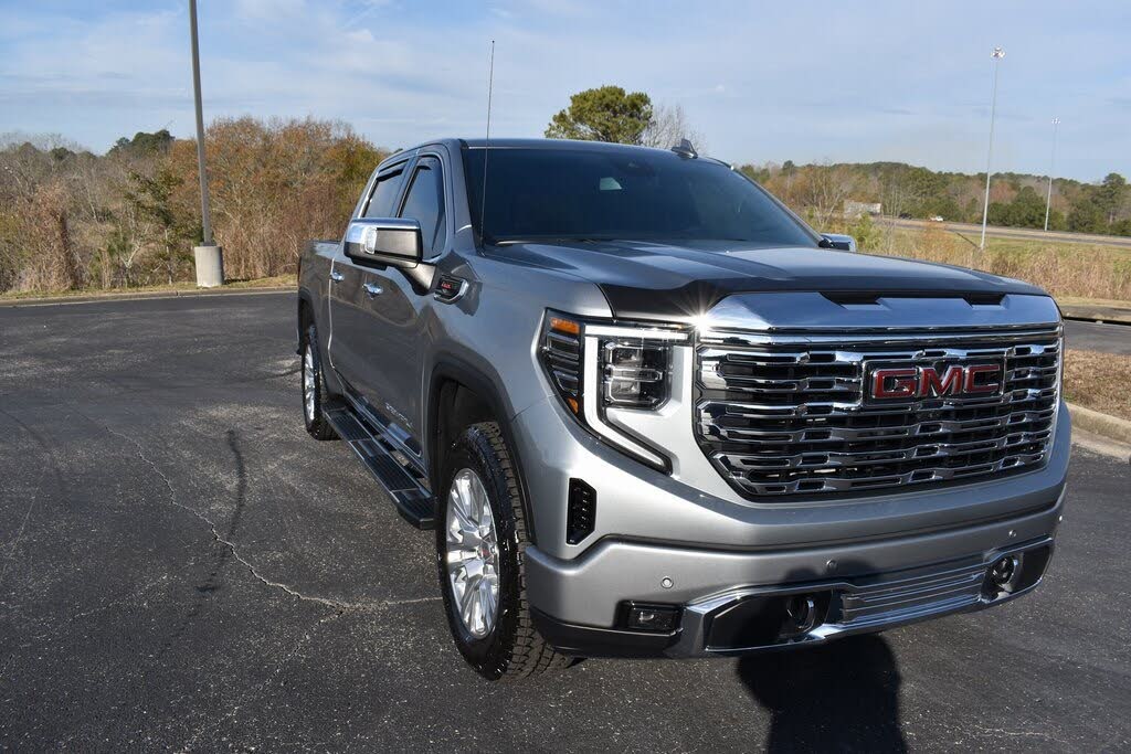 2025 GMC Sierra 1500 Denali Crew Cab 4WD