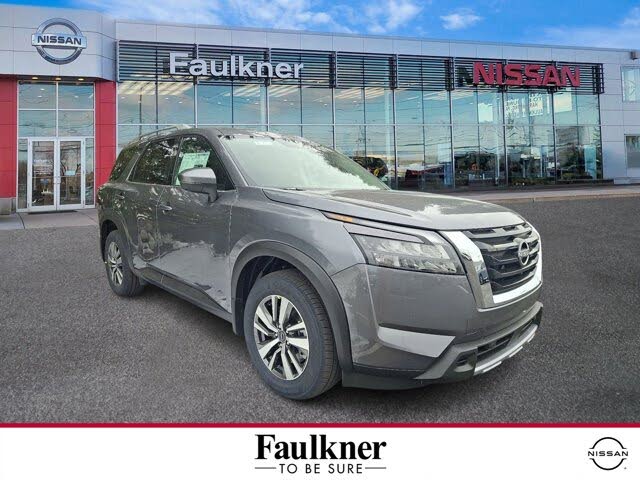 2025 Nissan Pathfinder SL 4WD