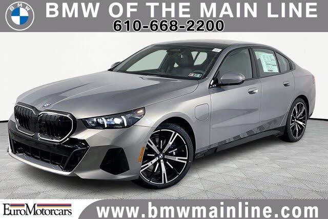 2026 BMW 5 Series 550e xDrive