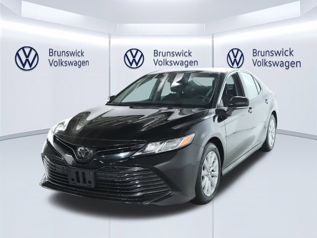 2019 Toyota Camry LE FWD
