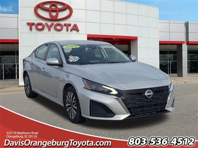 2023 Nissan Altima 2.5 SV FWD