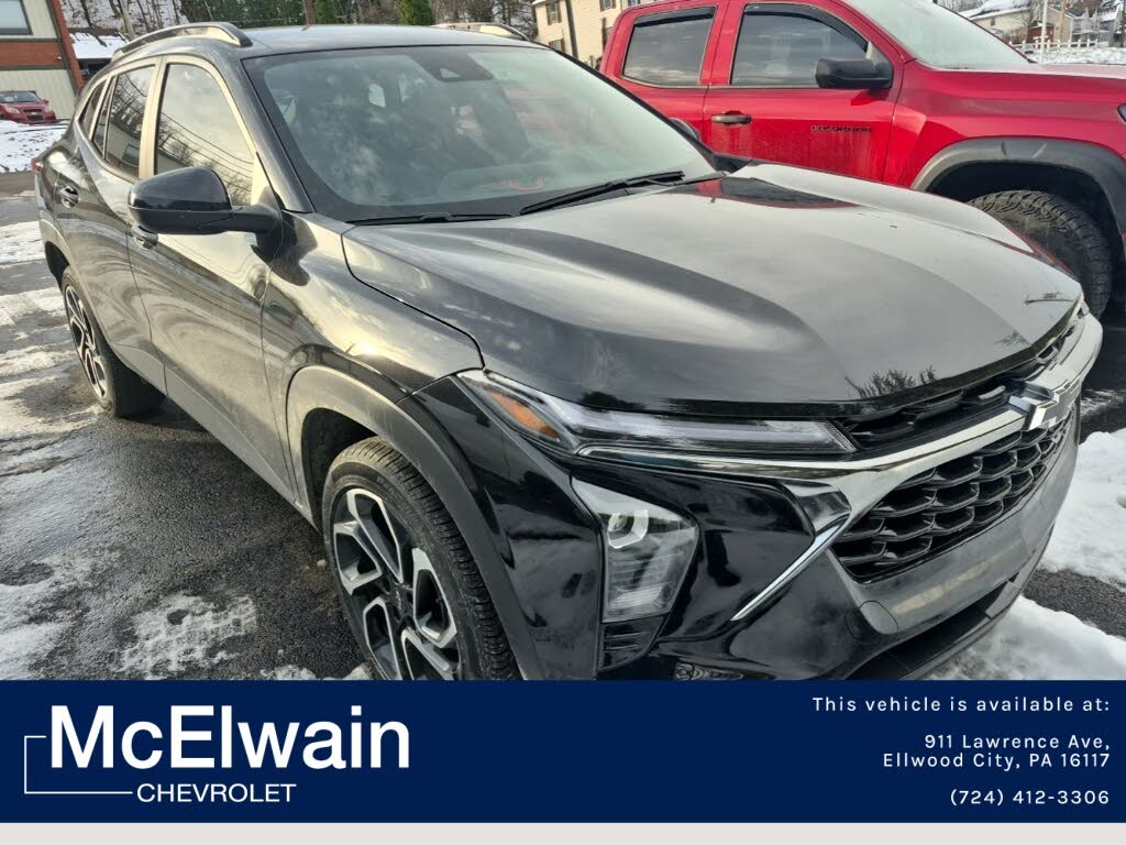 2025 Chevrolet Trax RS with 2RS FWD