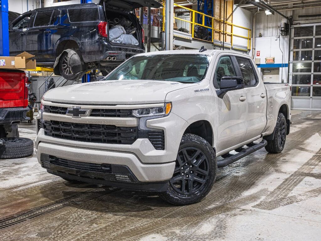 2026 Chevrolet Silverado 1500 RST Crew Cab 4WD