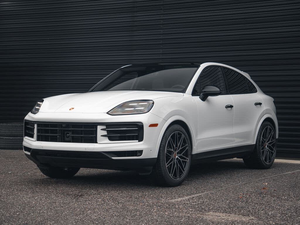 2026 Porsche Cayenne Coupe AWD
