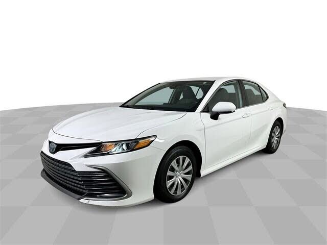 2022 Toyota Camry Hybrid LE FWD