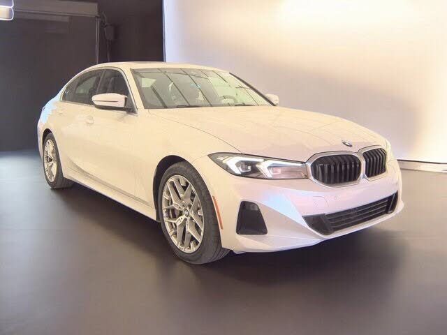 2025 BMW 3 Series 330i RWD