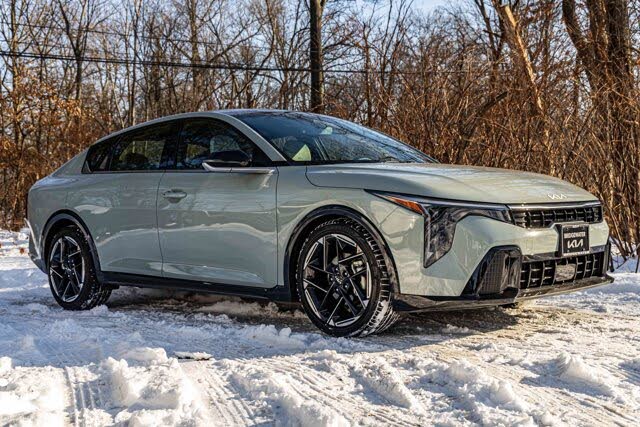2025 Kia K4 GT-Line FWD