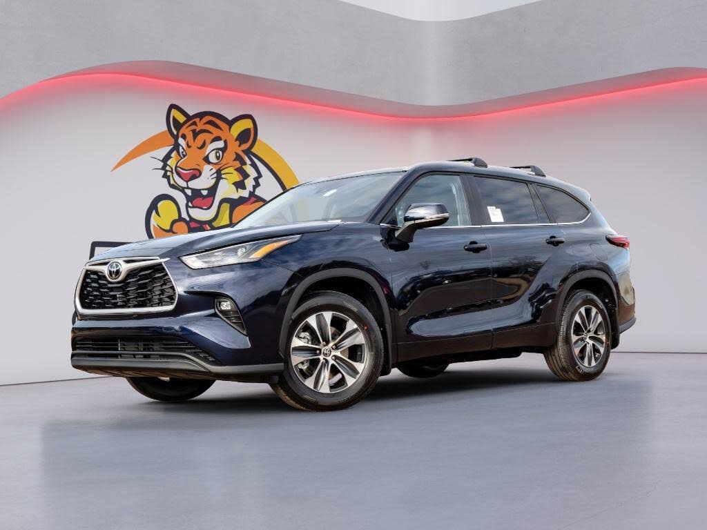 2026 Toyota Highlander XLE AWD