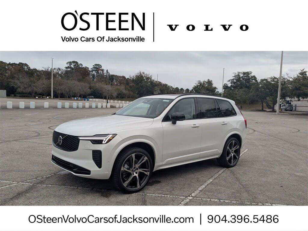 2026 Volvo XC90 B6 Ultra Dark 6-Passenger AWD